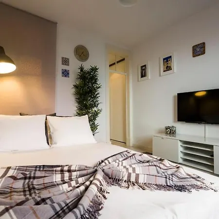 Ola - Principe Real I